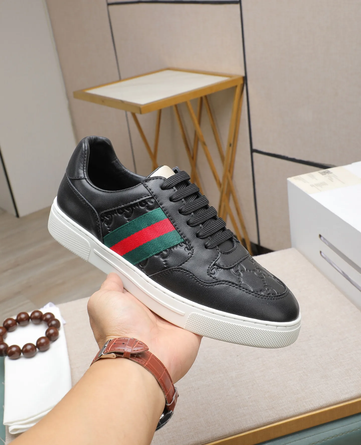 Men's shoes💰440 GUCCI🔍🔍Latest spring style On sale at the same time at the counter, original calfskin imported from Italy, genuine leather lining, (high-end, luxury, and class) exquisite workmanship, soles: original soles specially provided by the original factory, ⚠Exclusive double-layer movable molded soles are super comfortable⚠, real photos🎬The real ones are better🔍🔍"High quality·Follow the order" code number 38-44